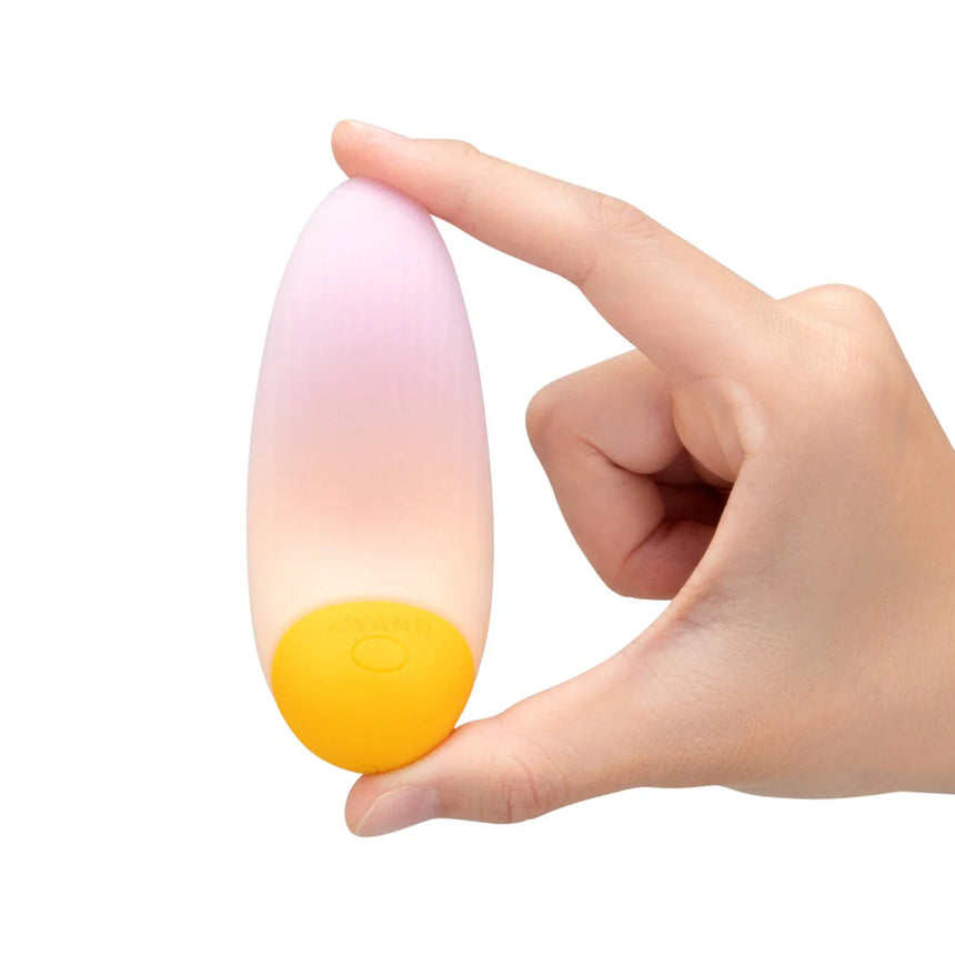 Le Wand Pebble Lay On Vibe