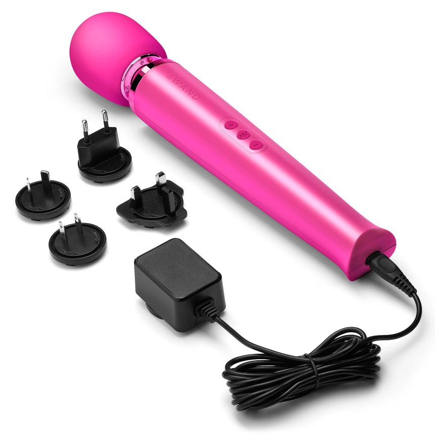 Le Wand Rechargeable Vibrating Massager